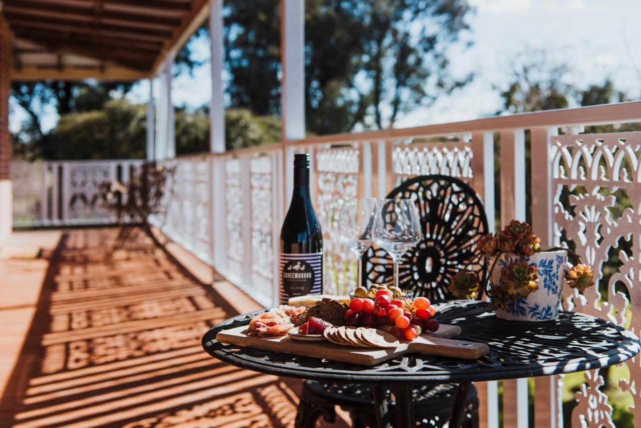 Enfield House Mudgee Acomodação com café da manhã Exterior foto